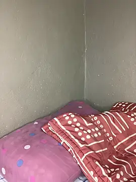 Bellabootie online show from March 3, 10:06 pm