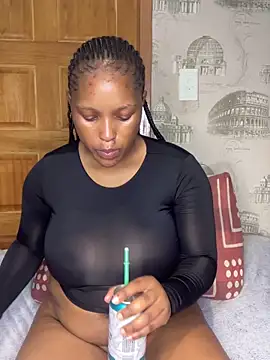 Bellabootie online show from April 19, 12:28 pm