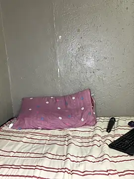 Bellabootie online show from March 1, 7:58 pm