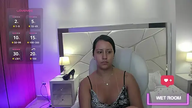 Natasha Kiim  online show from February 5, 3:57 am