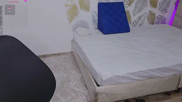 CattleyaAngel online show from February 5, 10:16 pm