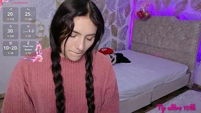 Snapshot of CattleyaAngel chatting on November 3, 2:53 pm CattleyaAngel online show from November 3, 2:53 pm