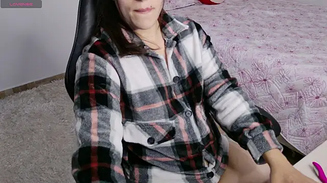 CattleyaAngel online show from June 12, 7:11 pm