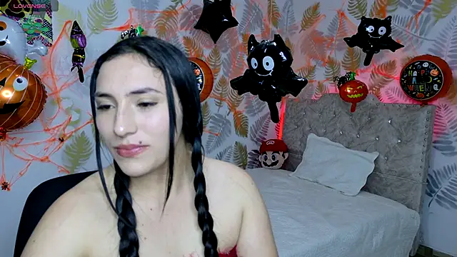 Snapshot of CattleyaAngel chatting on October 18, 8:44 pm CattleyaAngel online show from October 18, 8:44 pm