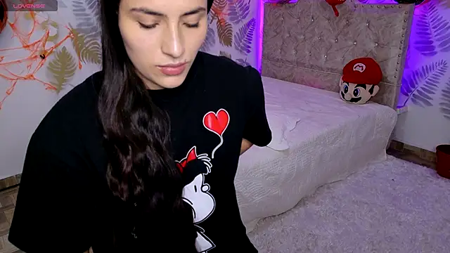 Snapshot of CattleyaAngel chatting on October 28, 6:18 pm CattleyaAngel online show from October 28, 6:18 pm