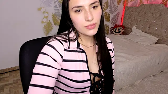 Snapshot of CattleyaAngel chatting on October 17, 11:17 pm CattleyaAngel online show from October 17, 11:17 pm