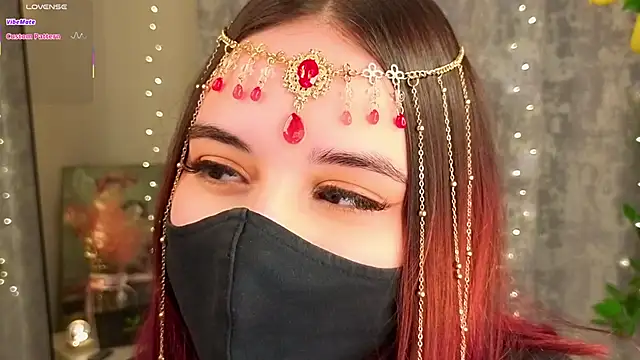 LunaraRada online show from February 1, 6:06 pm