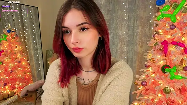 LunaraRada online show from January 12, 5:42 pm