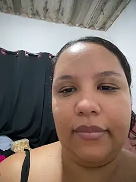 Snapshot of EggedGrowth chatting on February 26, 9:48 pm EggedGrowth online show from February 26, 9:48 pm