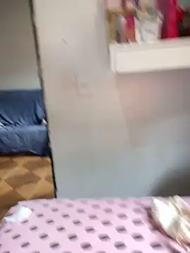 Snapshot of EggedGrowth chatting on February 3, 12:32 pm EggedGrowth online show from February 3, 12:32 pm