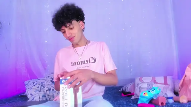 josesweet  online show from October 1, 2:54 pm