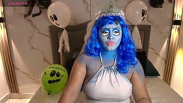 Snapshot of Nina_Rouge7 chatting on October 31, 8:27 pm Nina Rouge7 online show from October 31, 8:27 pm