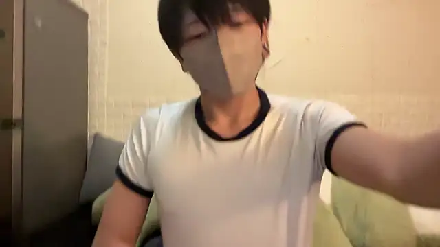 tora3220 online show from December 3, 1:32 pm