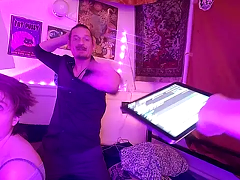 Gaspgape online show from April 20, 9:45 am