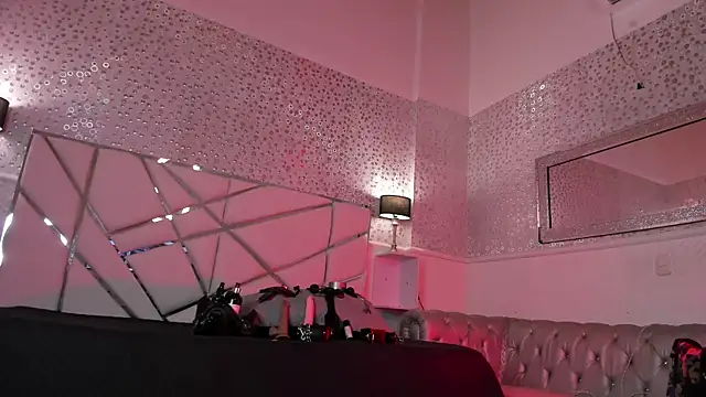 MaraBlake  online show from March 13, 9:09 pm