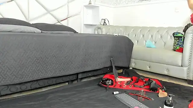 MaraBlake  online show from March 21, 8:57 pm