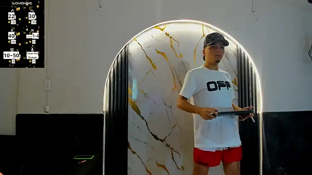 liam coleman25 online show from November 18, 5:00 am