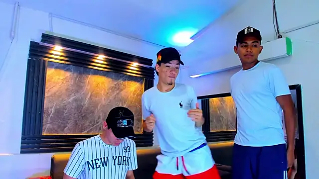 liam coleman25 online show from November 15, 4:27 am