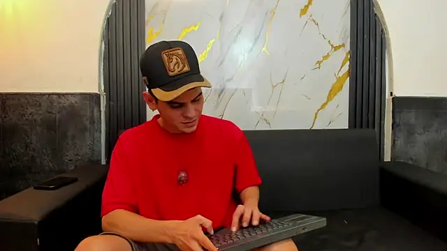 liam coleman25 online show from January 11, 5:25 am