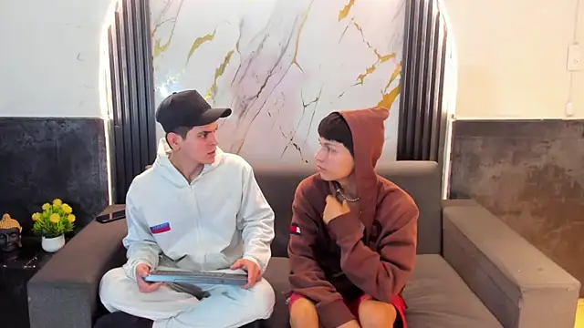 liam coleman25 online show from February 23, 4:47 am