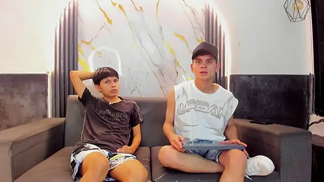 liam coleman25 online show from February 22, 5:21 am