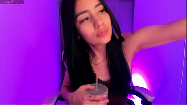 ISABELFORYOU1 online show from January 10, 9:21 pm