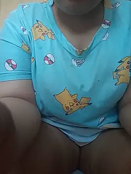 lily sx online show from June 10, 1:23 pm