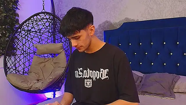 Axel Draven online show from October 29, 11:31 am