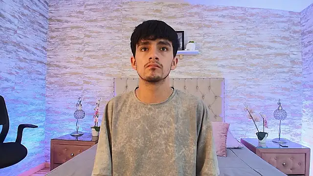 Axel Draven online show from February 16, 12:15 pm