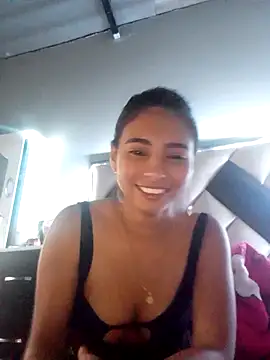 Snapshot of NileveSantanna chatting on September 27, 9:10 pm NileveSantanna online show from September 27, 9:10 pm