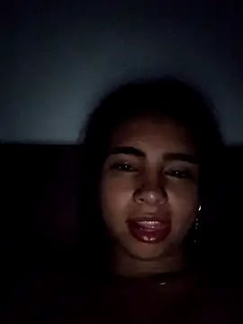 NileveSantanna online show from March 5, 7:16 am