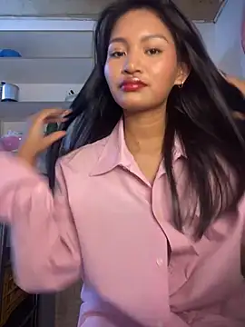 Snapshot of fenixzara chatting on October 16, 6:38 pm fenixzara online show from October 16, 6:38 pm