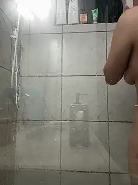 Snapshot of fenixzara chatting on December 4, 9:41 am fenixzara online show from December 4, 9:41 am