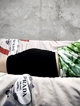 Ella marie14 online show from February 6, 9:44 pm