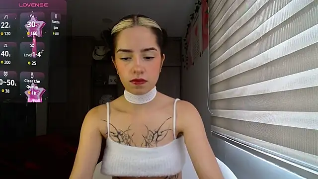 Kittyross online show from April 8, 5:36 pm