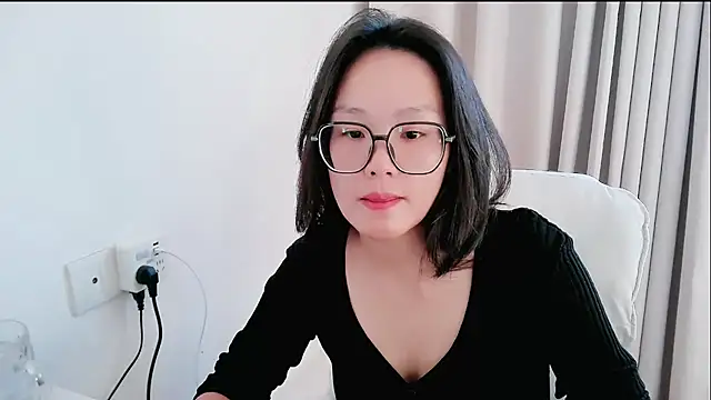 guai00 online show from November 28, 6:46 am