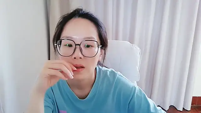 guai00 online show from June 12, 5:49 am