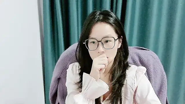 guai00 online show from November 2, 1:27 pm