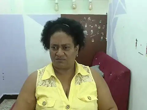 Sharon-liee online show from January 15, 7:39 pm