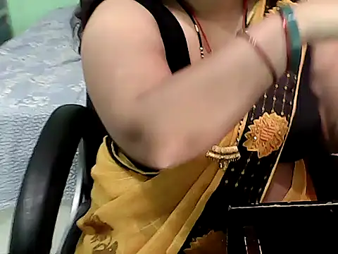 BABITA KUMARII online show from March 18, 5:14 pm