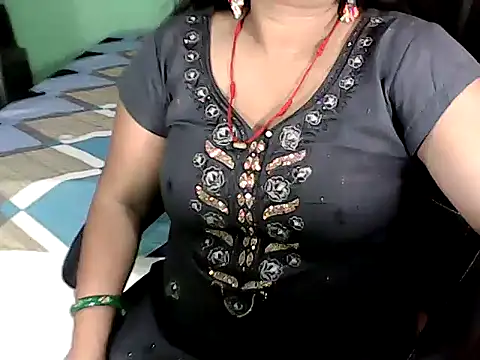 BABITA KUMARII online show from September 26, 4:25 pm