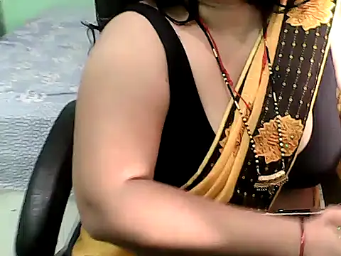 BABITA KUMARII online show from April 13, 4:55 pm