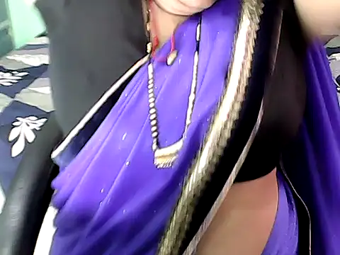 BABITA KUMARII online show from January 6, 4:55 pm