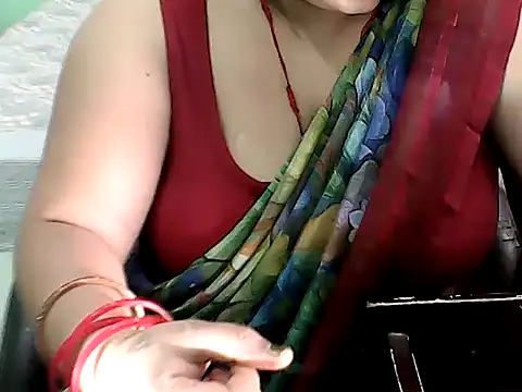 Snapshot of BABITA_KUMARII chatting on May 9, 5:27 pm BABITA KUMARII online show from May 9, 5:27 pm