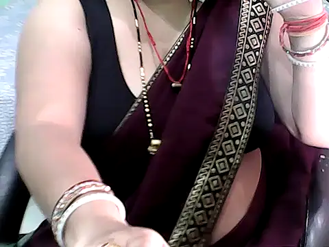 BABITA KUMARII online show from April 17, 5:05 pm