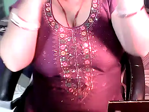 BABITA KUMARII online show from January 7, 5:29 pm