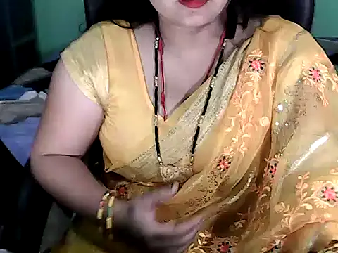 BABITA KUMARII online show from October 7, 5:19 am