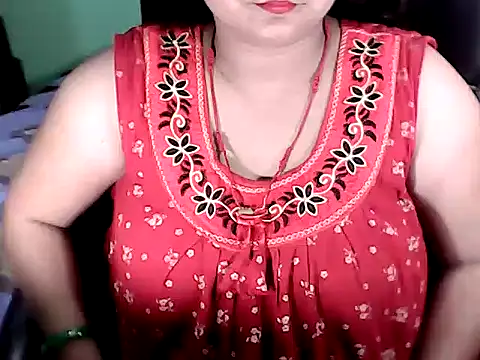 BABITA KUMARII online show from September 30, 4:29 am