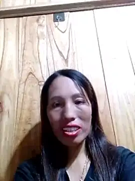 Snapshot of Sera_sexy01 chatting on October 10, 12:33 am Sera sexy01 online show from October 10, 12:33 am