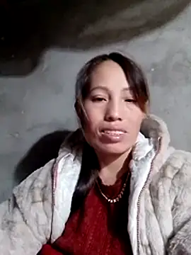 Sera sexy01 online show from November 27, 9:48 pm